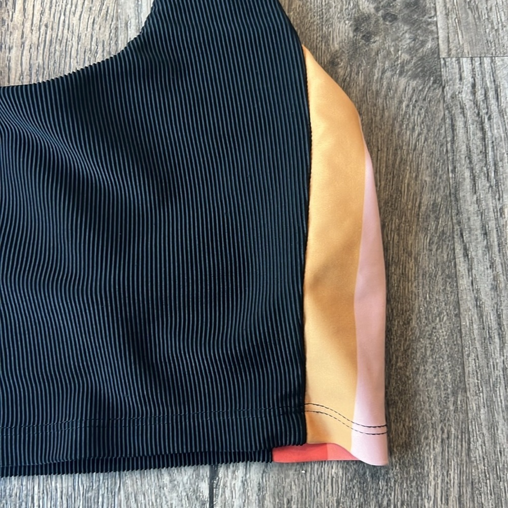Beach Riot Bra Black Tessa Sport Top Sports Bra Size Medium Workout Stripes - Picture 5 of 11
